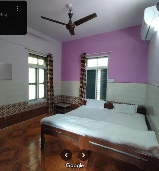 City Guest House Bhuj Bagian luar foto